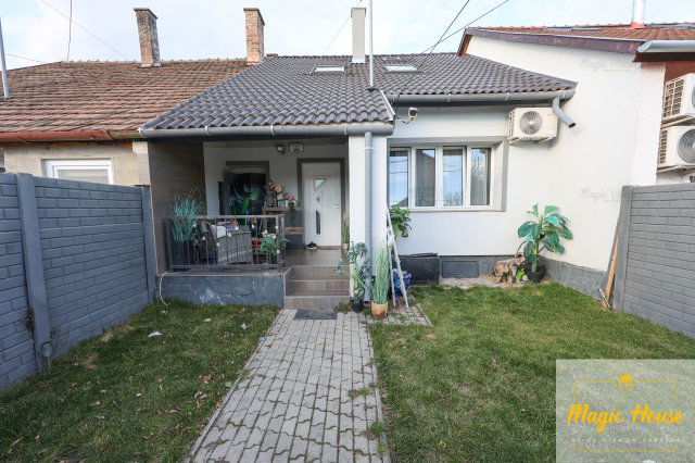 Eladó sorház, Érden 89.9 M Ft, 5 szobás / költözzbe.hu