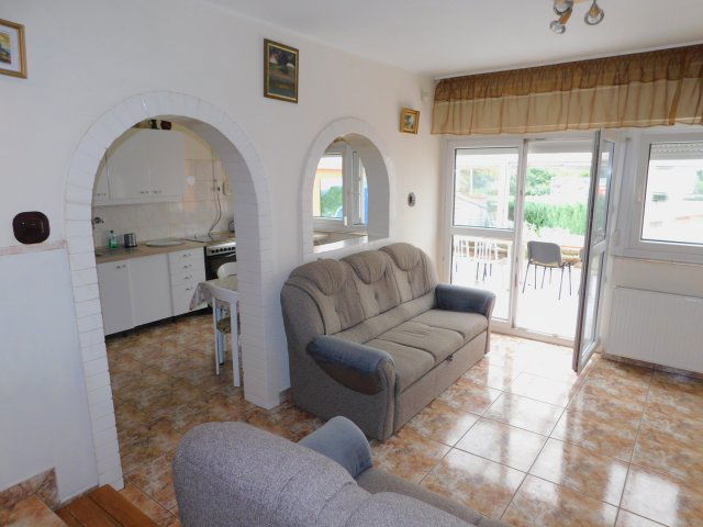 Eladó családi ház, Egerben 89 M Ft, 5 szobás