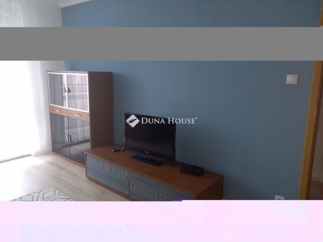 Kiadó panellakás, albérlet, Tiszaújvárosban 140 E Ft / hó