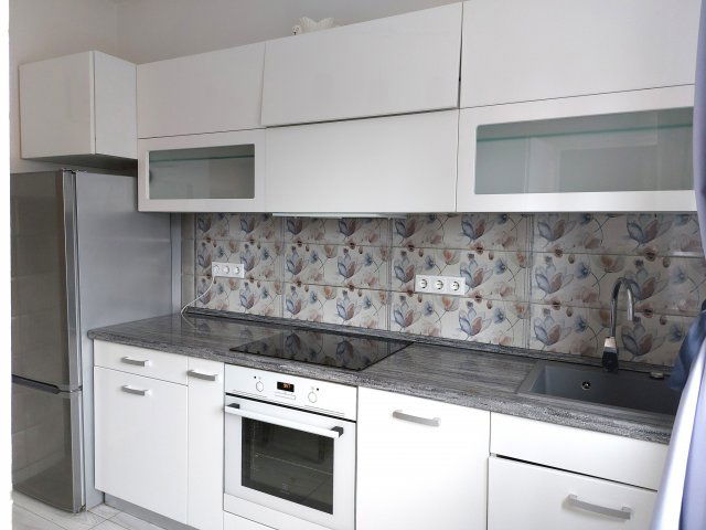 Kiadó téglalakás, albérlet, Szolnokon 200 E Ft / hó, 1+2 szobás