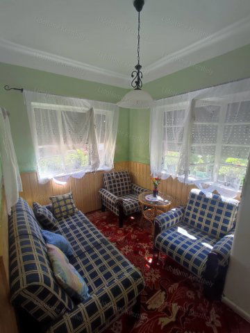 Eladó családi ház, Szentpéterúron 16 M Ft, 2 szobás