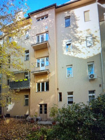 Eladó téglalakás, Budapesten, III. kerületben 56.8 M Ft