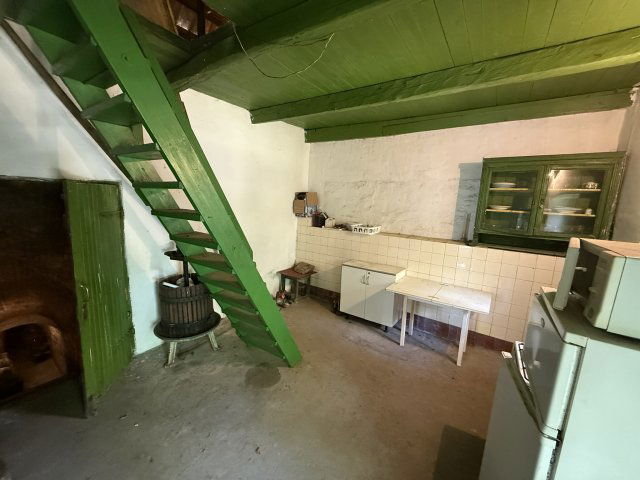 Eladó nyaraló, Bicskén 11.9 M Ft, 1+1 szobás