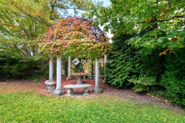 Eladó családi ház, Salgótarjánban 99 M Ft, 7 szobás