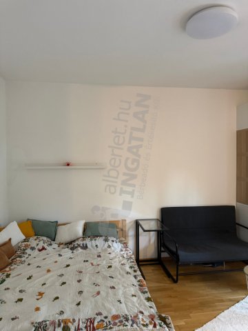 Kiadó téglalakás, albérlet, XIII. kerületben, Párkány utcában