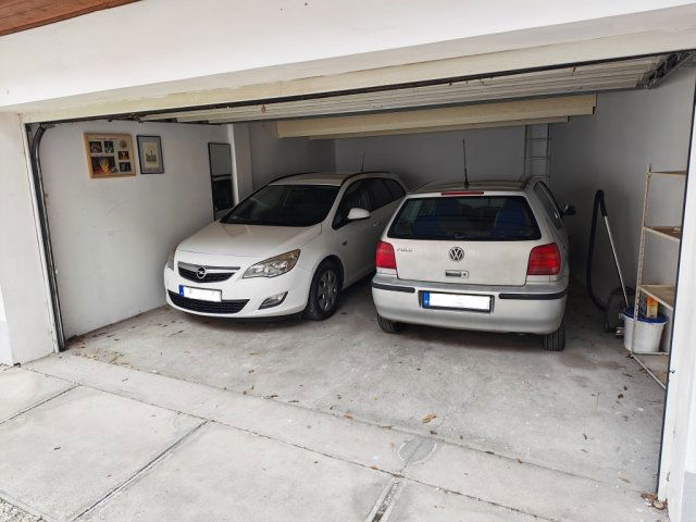 Eladó garázs, Cegléden 21.8 M Ft / költözzbe.hu