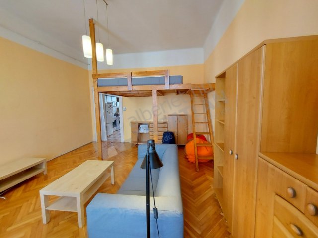 Kiadó téglalakás, albérlet, VII. kerületben, Marek József utcában