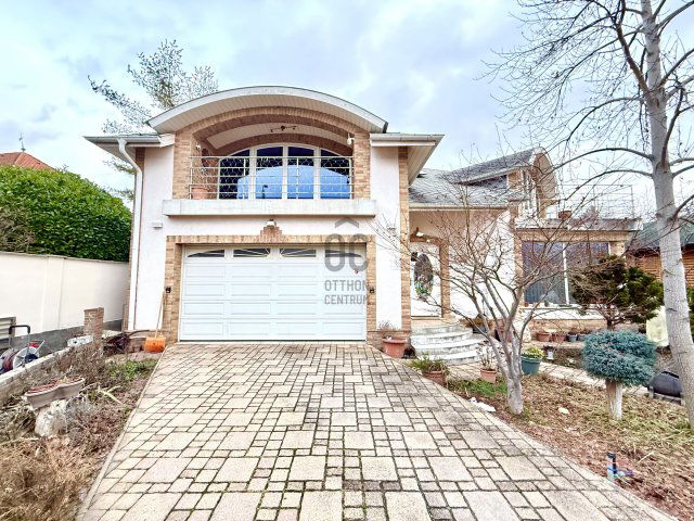 Eladó családi ház, Dunakeszin 269.9 M Ft, 5 szobás