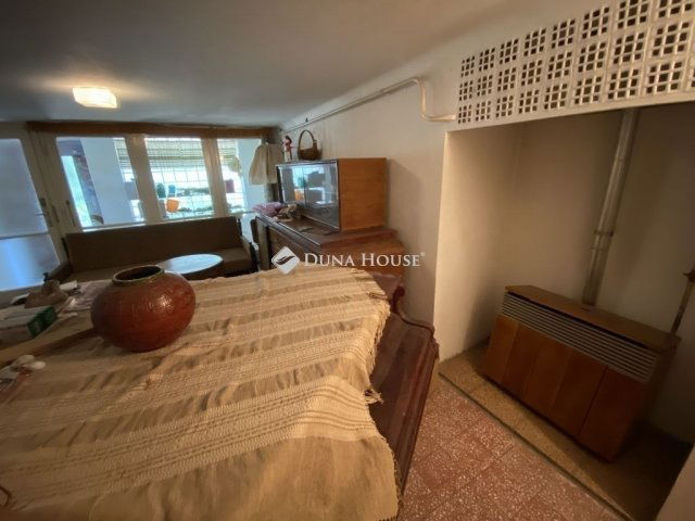 Eladó sorház, Szekszárdon 51 M Ft, 3 szobás