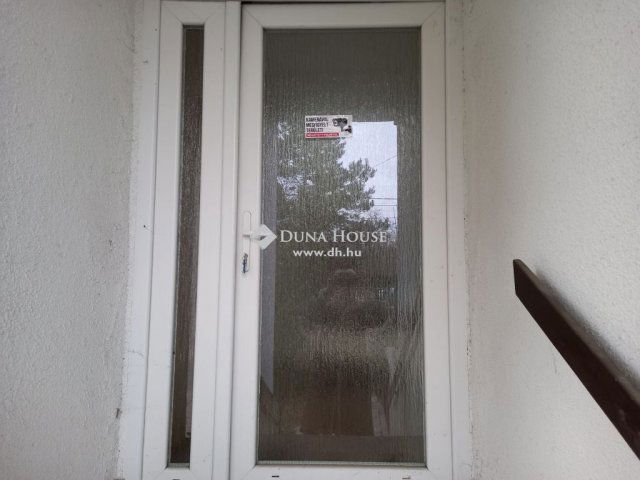 Eladó hotel, Dunaharasztin 199.9 M Ft, 20 szobás