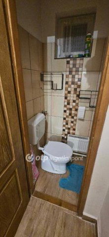 Eladó családi ház, Jászberényben 59.9 M Ft, 4 szobás