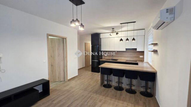 Kiadó téglalakás, albérlet, Szombathelyen, Kassák Lajos utcában