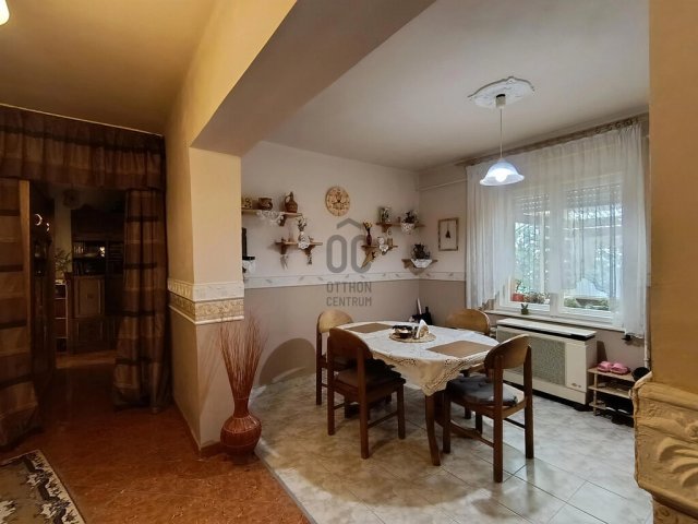 Eladó családi ház, Tápiószelén 43.9 M Ft, 3 szobás