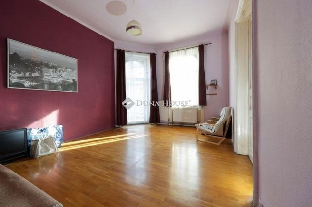 Eladó téglalakás, Budapesten, VII. kerületben 77.9 M Ft