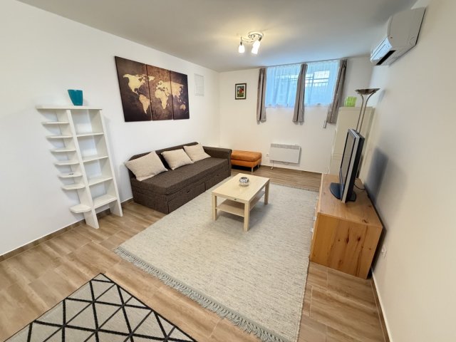 Kiadó téglalakás, albérlet, Kaposváron, Ungvár utcában