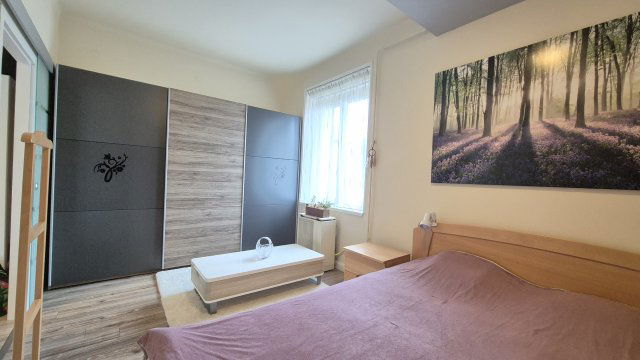 Eladó téglalakás, Dunakeszin 76 M Ft, 2 szobás