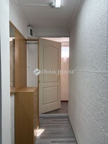 Kiadó téglalakás, albérlet, Gyálon 200 E Ft / hó, 1 szobás