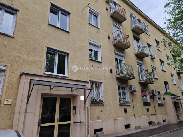Eladó téglalakás, Budapesten, X. kerületben 51 M Ft, 1 szobás