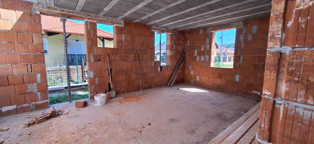 Eladó sorház, Szigetszentmártonban 64.9 M Ft, 5 szobás