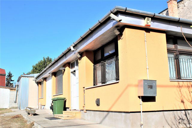 Kiadó ipari ingatlan, Budapesten, XX. kerületben 350 E Ft / hó