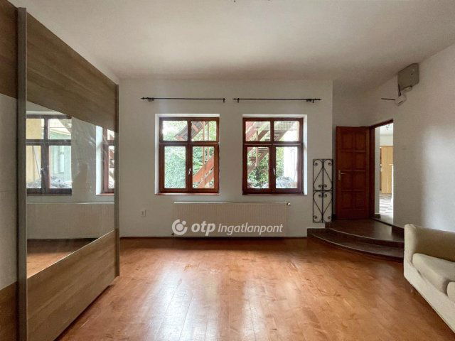 Eladó téglalakás, Budapesten, XXII. kerületben 85 M Ft, 4 szobás