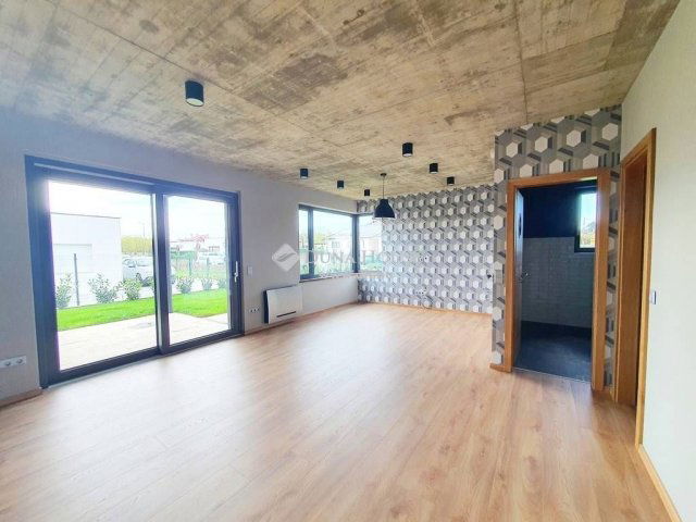 Kiadó téglalakás, albérlet, Szombathelyen 440 E Ft / hó