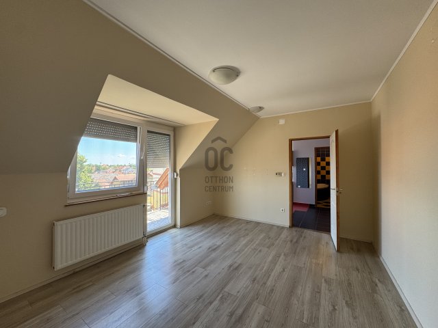 Kiadó téglalakás, albérlet, Cegléden 160 E Ft / hó, 1 szobás