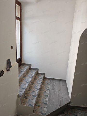Eladó üzlethelyiség, Veszprémben 25 M Ft, 1 szobás