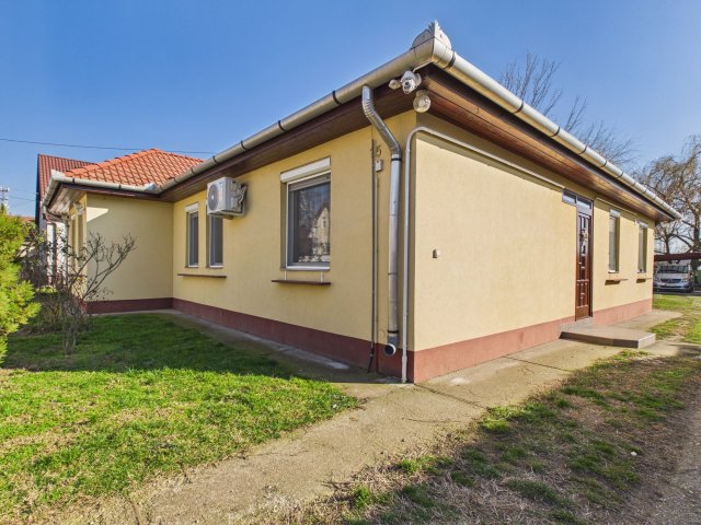 Eladó családi ház, Debrecenben, Paprika utcában 104.9 M Ft