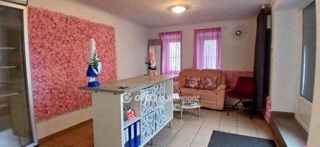 Eladó üzlethelyiség, Budapesten, IX. kerületben 40 M Ft