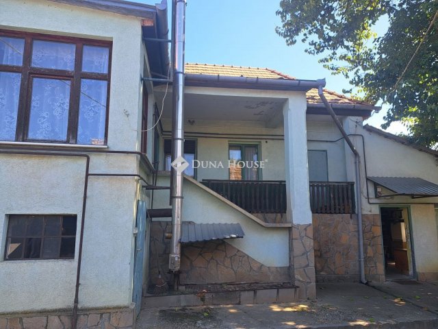 Eladó családi ház, Sántoson 60 M Ft, 2 szobás