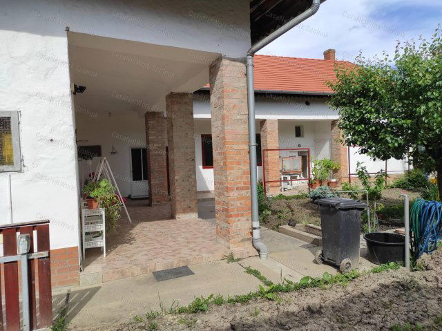 Eladó családi ház, Kunszentmártonban 24.9 M Ft, 2 szobás