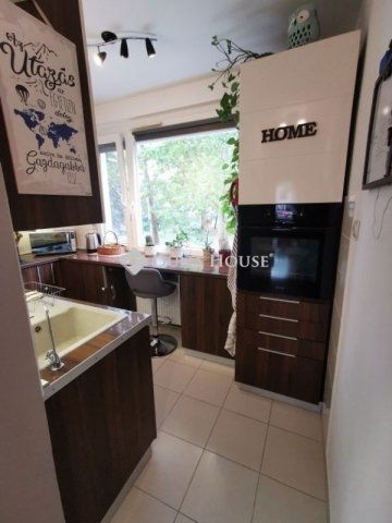 Eladó panellakás, Szegeden 74 M Ft, 2+2 szobás