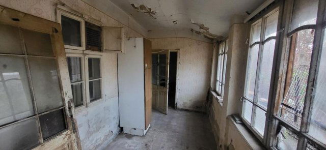 Eladó családi ház, Cegléden 25 M Ft, 3 szobás