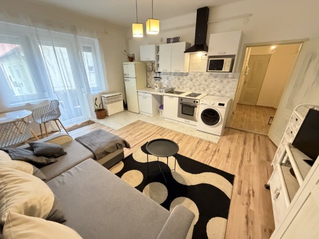 Eladó téglalakás, Kaposváron, Pete Lajos utcában 37.99 M Ft