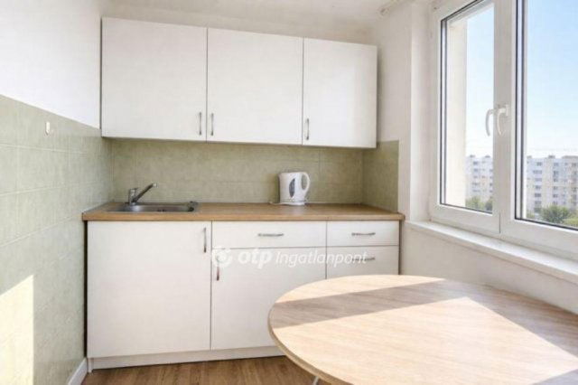 Eladó panellakás, Budapesten, XI. kerületben 72 M Ft, 2 szobás