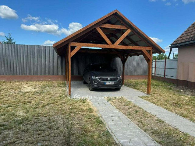 Eladó családi ház, Polgáron 28.99 M Ft, 2 szobás