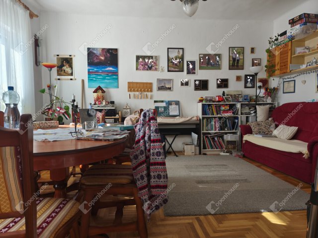 Eladó családi ház, Szegeden 69 M Ft, 3 szobás