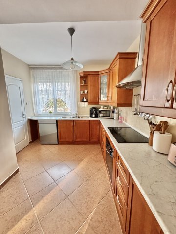 Eladó családi ház, Halásztelken 199.999 M Ft, 4 szobás