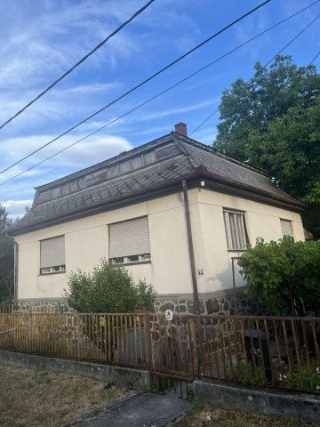 Eladó családi ház, Mátraverebélyen 9.5 M Ft, 5 szobás