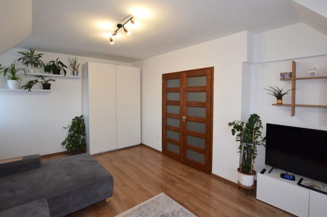 Eladó téglalakás, Debrecenben 79 M Ft, 3+1 szobás