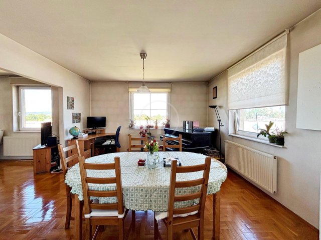 Eladó téglalakás, Budapesten, XV. kerületben 92.9 M Ft, 4 szobás