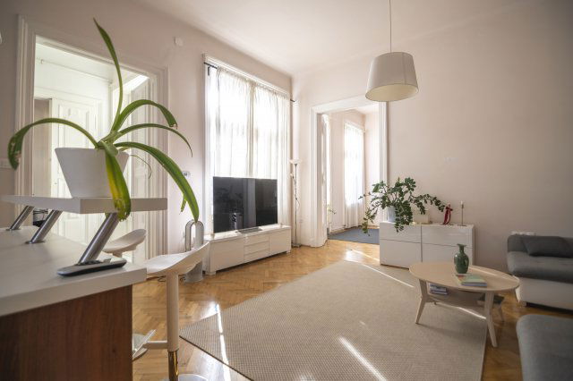 Eladó téglalakás, Budapesten, IX. kerületben 127 M Ft, 3 szobás