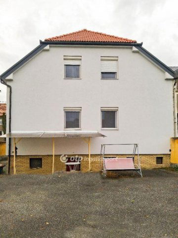 Eladó családi ház, Győrött 149.98 M Ft, 5 szobás