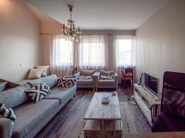 Eladó téglalakás, VIII. kerületben, Teleki László téren