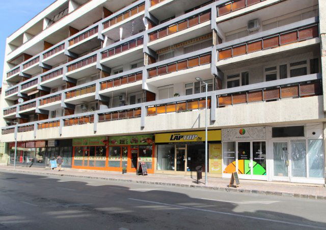 Eladó üzlethelyiség, Győrött 299.8 M Ft / költözzbe.hu