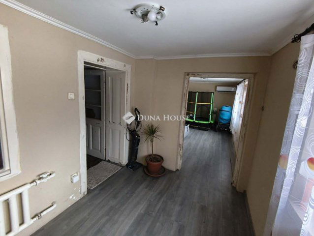 Eladó családi ház, Orosházán, Kutasi utcában 19 M Ft