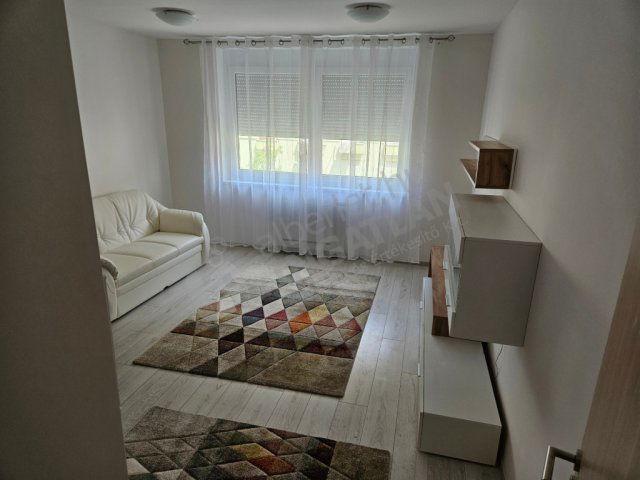 Kiadó téglalakás, albérlet, XIV. kerületben, Bíbor utcában