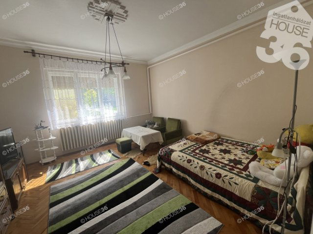 Eladó családi ház, Miskén 24.5 M Ft, 4 szobás