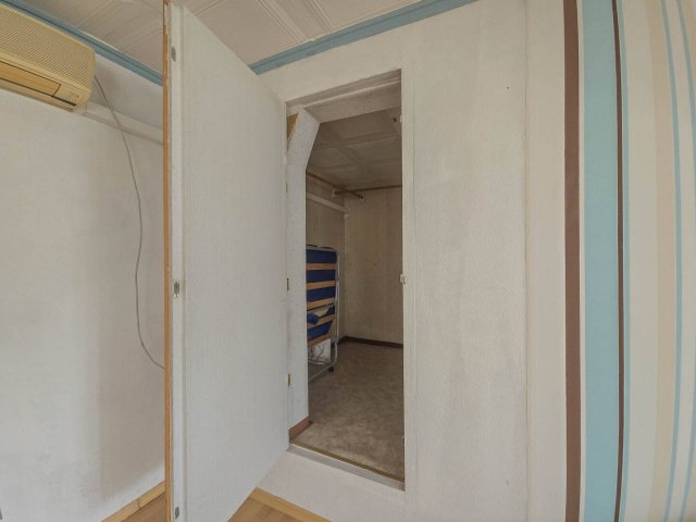 Eladó családi ház, Sopronban 91.9 M Ft, 6 szobás